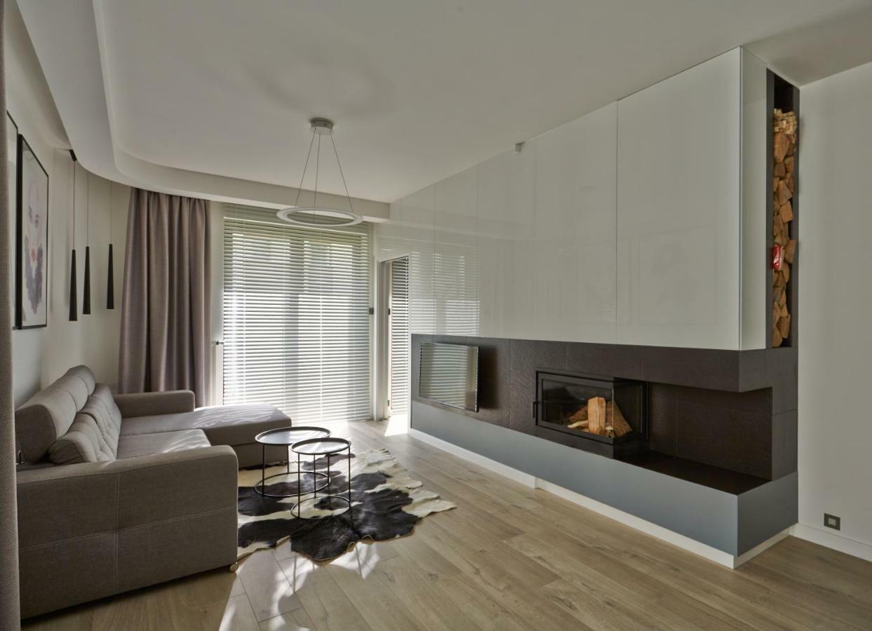 Apartament Baltica Z Ogrodkiem - W Ustronnym Miejscu Tuz Przy Plazy Rogowo  Bagian luar foto
